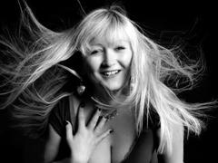 EvaxLove - blond female with  big tits webcam at ImLive
