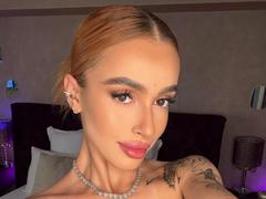 MarissaFex - female with red hair and  big tits webcam at xLoveCam