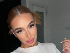MarissaFex - female with red hair and  big tits webcam at xLoveCam