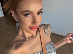 MarissaFex - female with red hair and  big tits webcam at xLoveCam