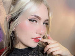 MariyLu from xLoveCam