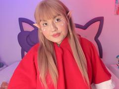 MarlaBriard - female with black hair webcam at xLoveCam