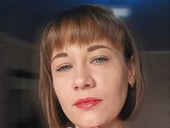 MarlynMartie - female with brown hair and  small tits webcam at xLoveCam