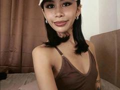MarrahSensual - shemale with black hair and  big tits webcam at xLoveCam