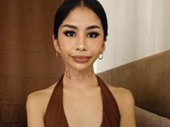 MarrahSensual - shemale with black hair and  big tits webcam at xLoveCam
