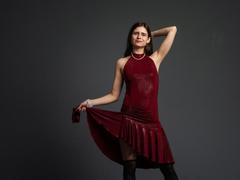 MartaLeee - female with brown hair and  small tits webcam at xLoveCam