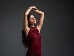 MartaLeee - female with brown hair and  small tits webcam at xLoveCam