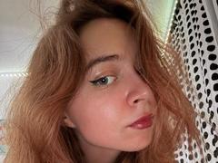 MarvaKeat - female with brown hair webcam at xLoveCam