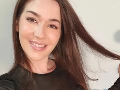 MaryHaze-hot - female with brown hair webcam at xLoveCam