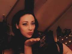 Mary-Licious - female with black hair webcam at xLoveCam