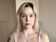 MaryanBatteen - blond female webcam at xLoveCam