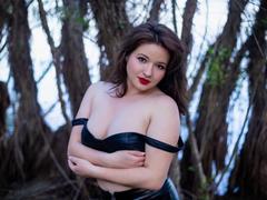 MarylinTaylor - female with brown hair and  big tits webcam at LiveJasmin