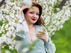 MarylinTaylor - female with brown hair and  big tits webcam at LiveJasmin