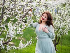 MarylinTaylor - female with brown hair and  big tits webcam at LiveJasmin