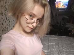 MarylouHartpence - blond female with  big tits webcam at xLoveCam