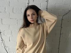 MaryroseCastine from xLoveCam