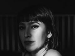 MatElenore - female with brown hair and  small tits webcam at xLoveCam