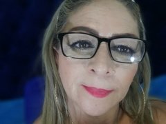 AdictyMature - blond female with  big tits webcam at xLoveCam