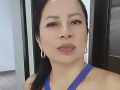 MatureHotBeautyX - female with black hair webcam at xLoveCam