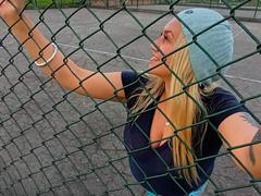 MatureYayita - blond female with  big tits webcam at xLoveCam