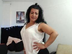 MatureYeral - female webcam at xLoveCam