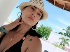 Maturesugar69 - female with black hair webcam at xLoveCam