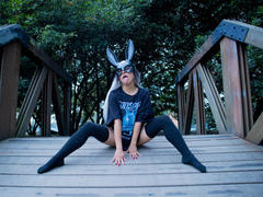 MaveParker - female with brown hair and  small tits webcam at LiveJasmin