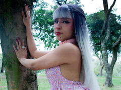 MaveParker - female with brown hair and  small tits webcam at LiveJasmin