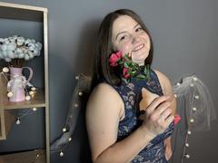 MavkaCute - female with brown hair and  big tits webcam at xLoveCam