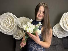 MavkaCute - female with brown hair and  big tits webcam at xLoveCam