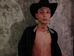 MaxSteeil - male webcam at xLoveCam