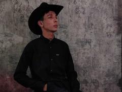 MaxSteeil - male webcam at xLoveCam