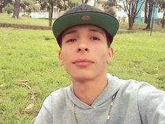 MaxSteeil - male webcam at xLoveCam