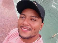 MaxiRivers - male webcam at xLoveCam