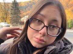 MayAlisa - female with brown hair and  big tits webcam at xLoveCam