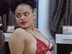 MayaBroown - female with black hair and  big tits webcam at ImLive