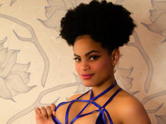 MayaBroown - female with black hair and  big tits webcam at ImLive