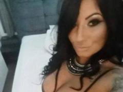 nicholebella1 - female with brown hair and  big tits webcam at ImLive
