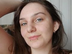 MayaSchatz-hot - female with brown hair webcam at xLoveCam