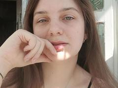 MayaSchatz-hot from xLoveCam