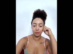 MayaSellas from xLoveCam