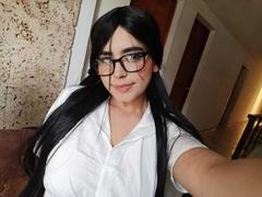 MayaSonia - female with black hair and  big tits webcam at xLoveCam
