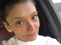 MayaHt - female with brown hair and  big tits webcam at xLoveCam