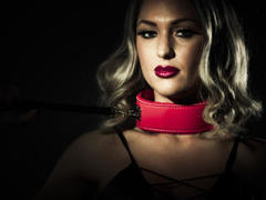 1Mayra11 - female with brown hair and  big tits webcam at LiveJasmin