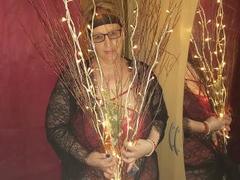 maeuschen70-hot - female with brown hair webcam at xLoveCam