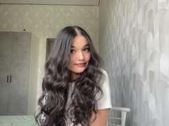 MeaghanGrigalonis - female with black hair webcam at xLoveCam