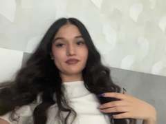 MeaghanGrigalonis - female with black hair webcam at xLoveCam