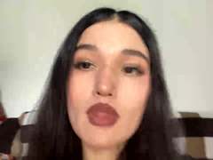 MeaghanGrigalonis - female with black hair webcam at xLoveCam
