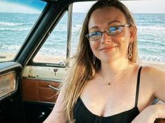 Meeranda from xLoveCam