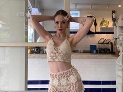 MegLindsay - female with brown hair and  big tits webcam at xLoveCam